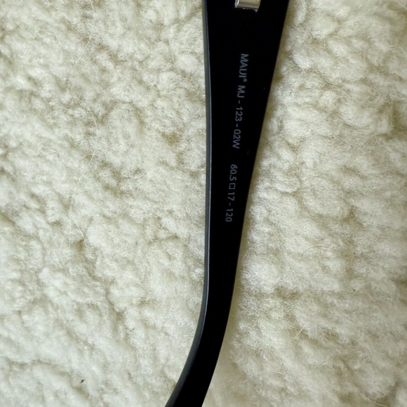 Maui Jim WASSUP Polarized Wrap Sunglasses - Picture 7 of 8